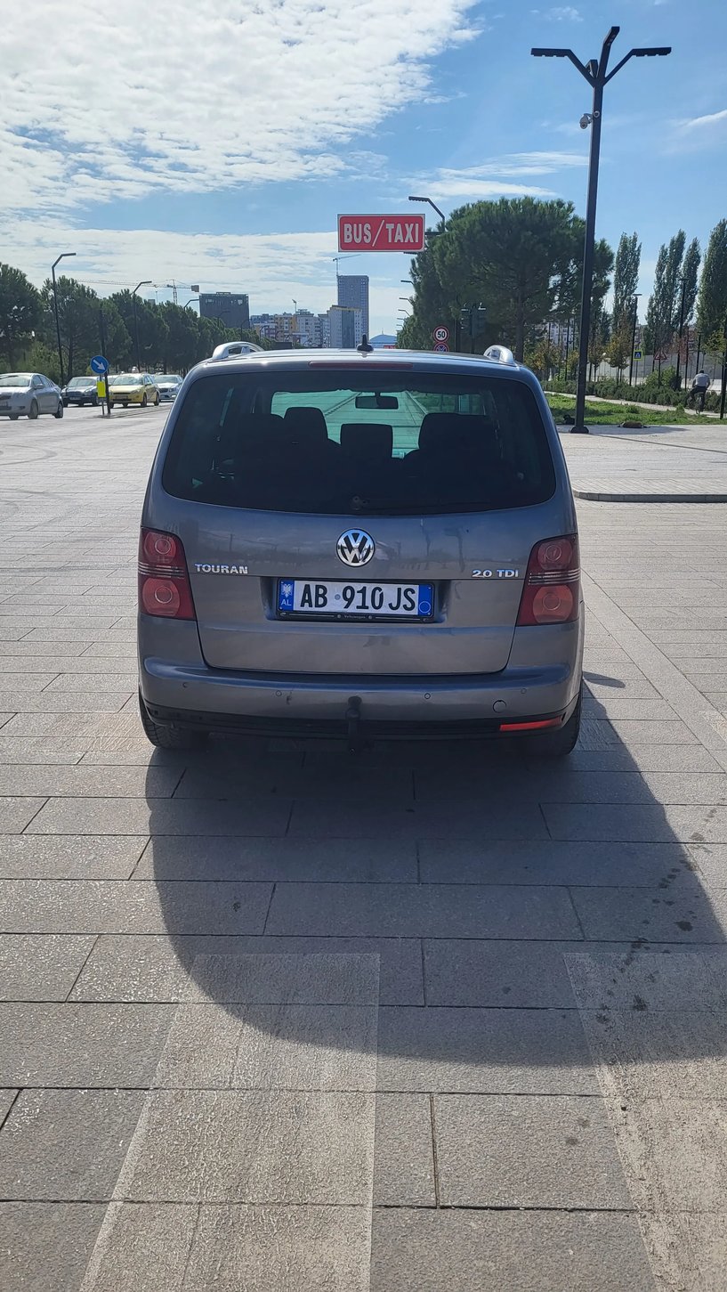Rent a car in Tirana