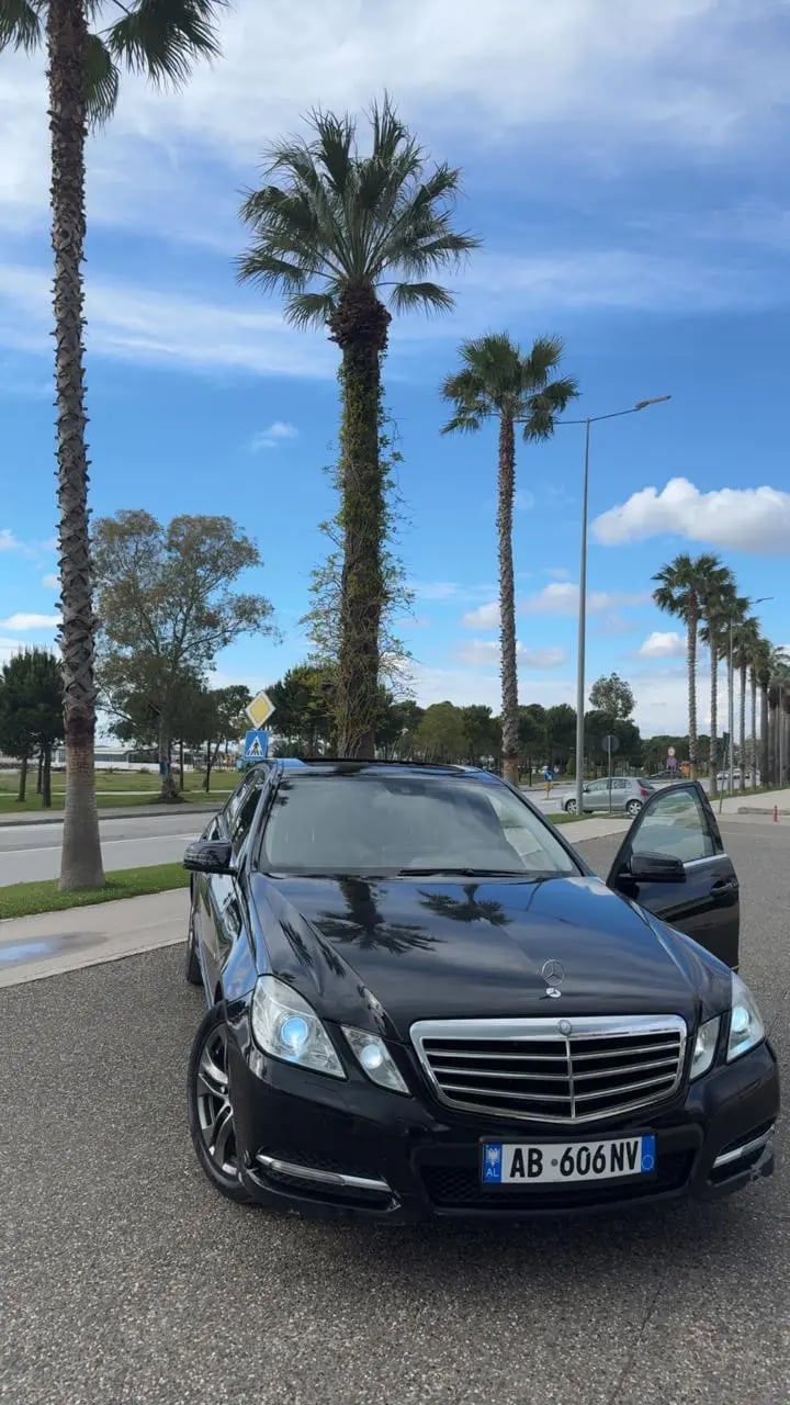 Rent a car in Vlorë