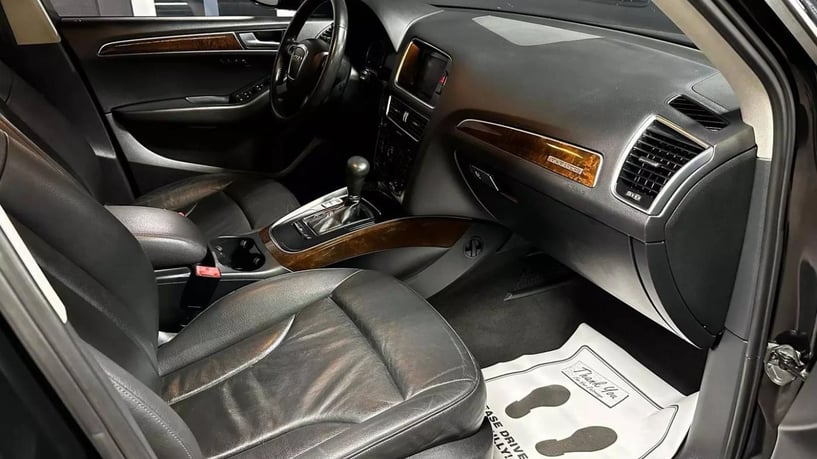 Rent a car in Tirana