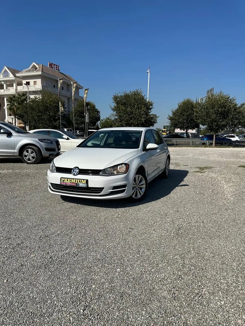 Rent a car in Tirana