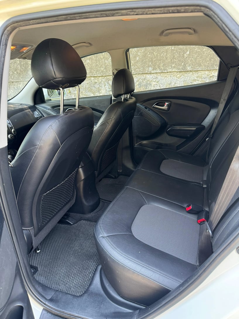 Noleggia un'auto a Elbasan