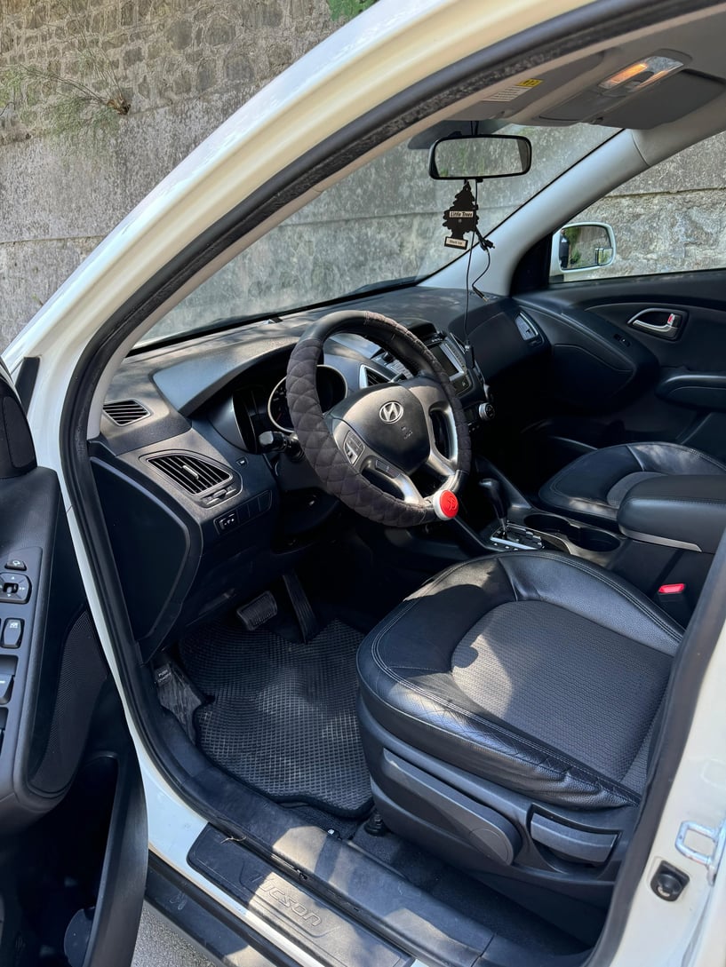 Noleggia un'auto a Elbasan