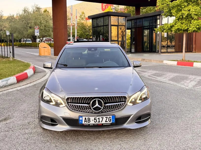 Rent a car in Tirana