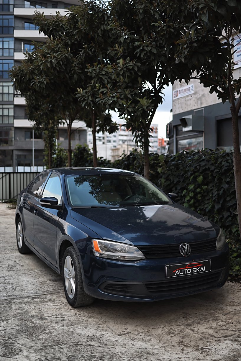 Louer une voiture à Tirana