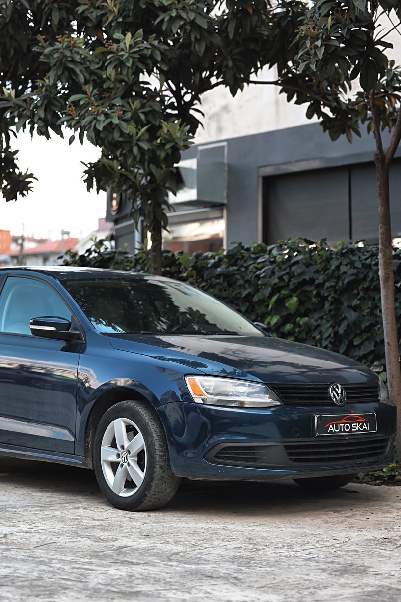 Louer une voiture à Tirana