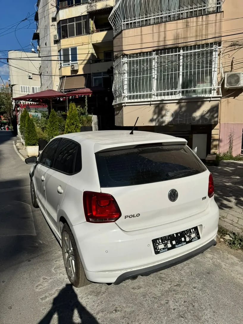 Louer une voiture à Tirana