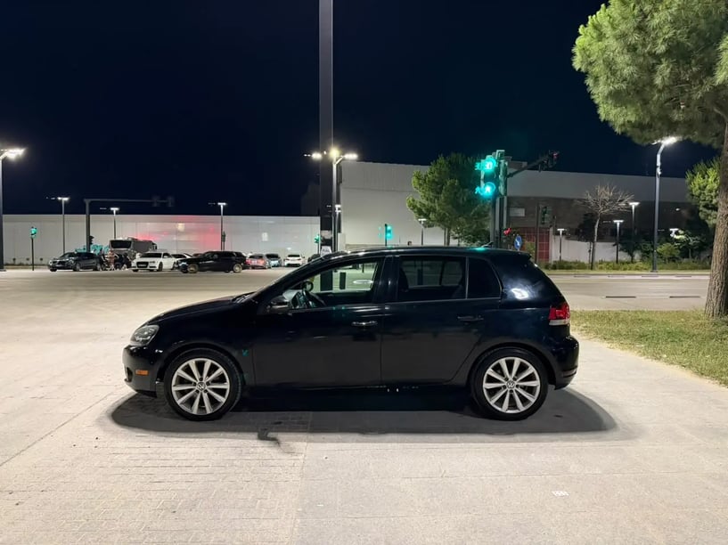 Rent a car in Tirana