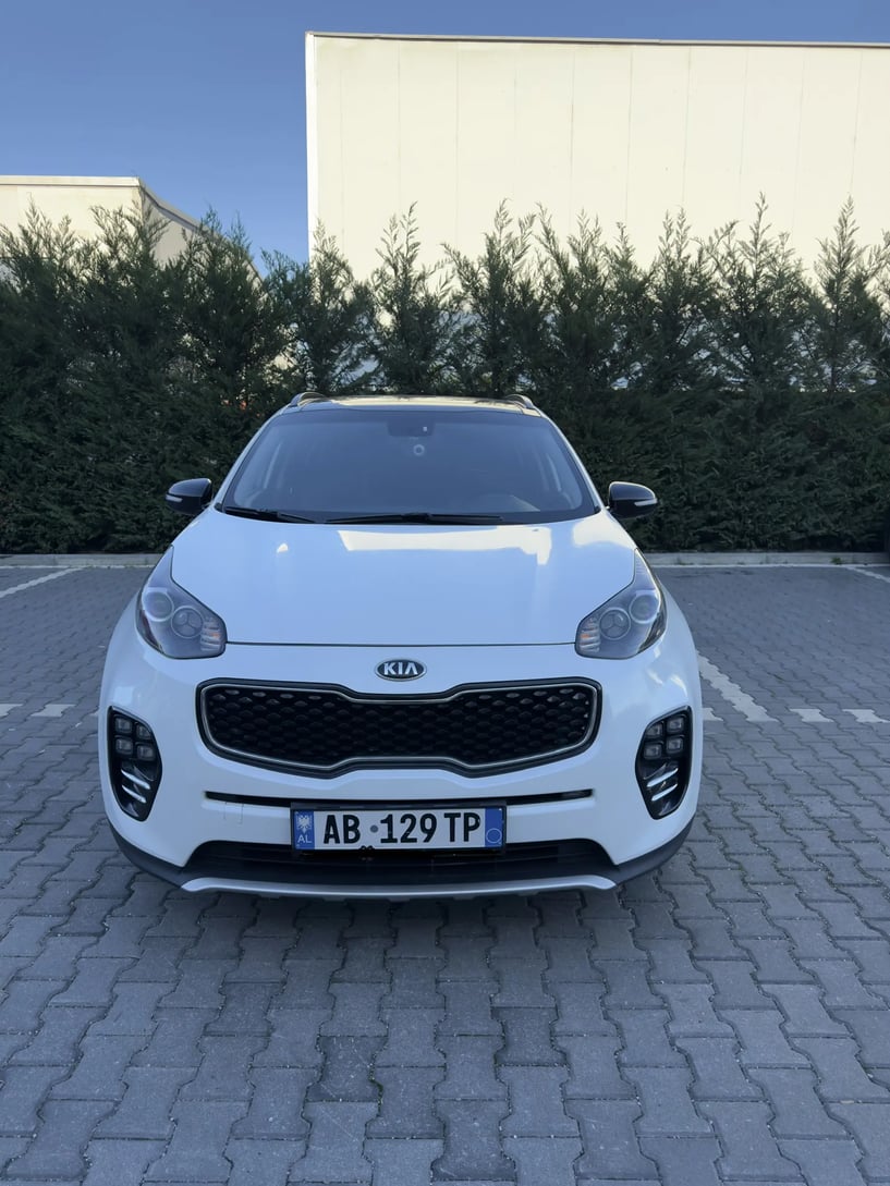 Wynajmij samochód w Tirana