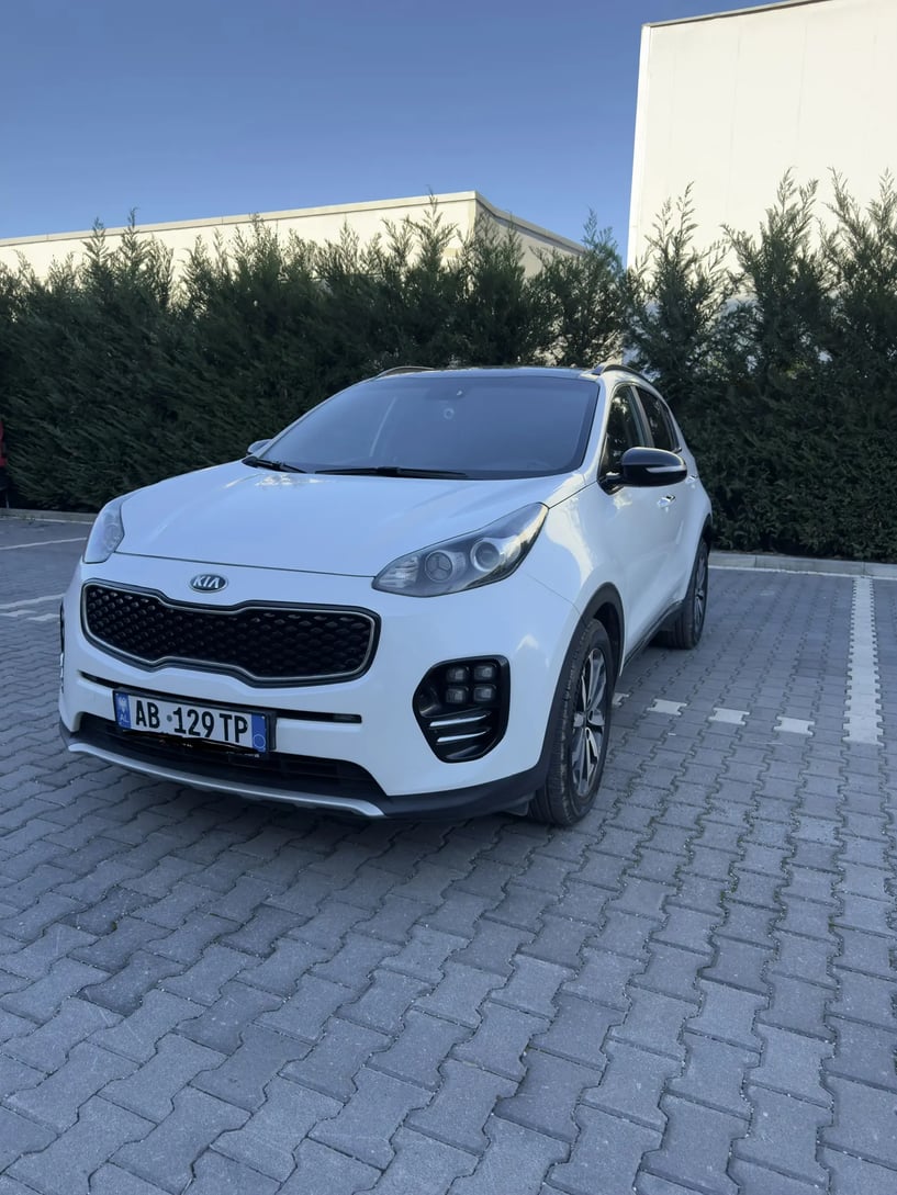 Wynajmij samochód w Tirana