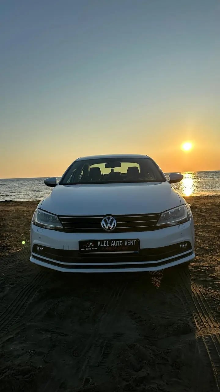 Merrni me qira një makinë në Lushnje