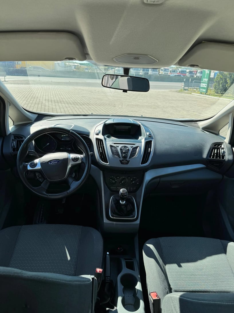 Auto mieten in Tirana