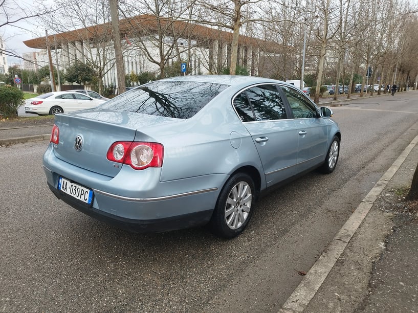 Rent a car in Tirana