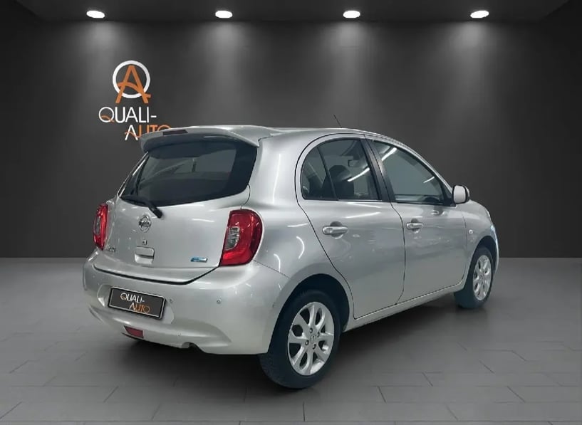 Merrni me qira një makinë në Tirana