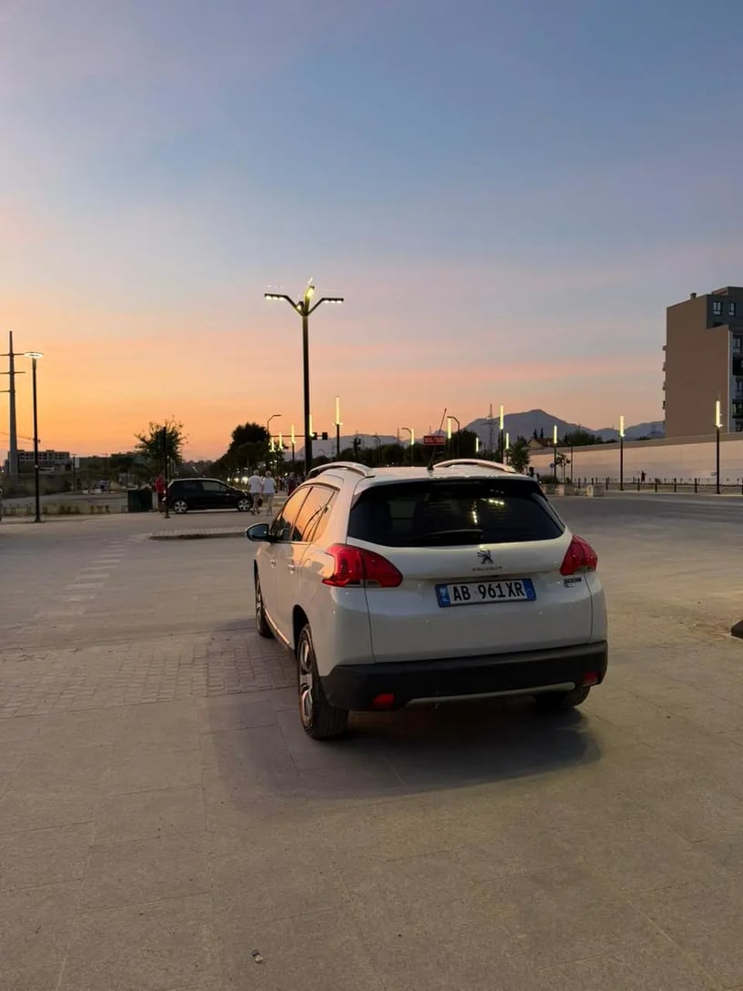 Rent a car in Tirana