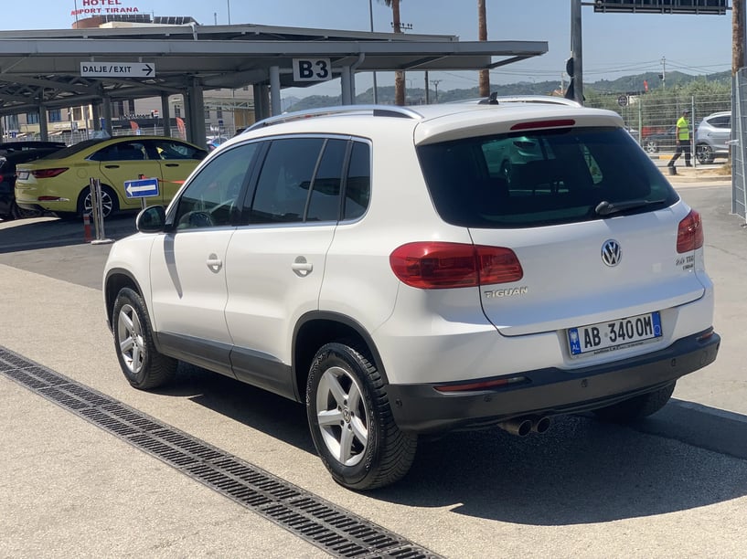 Rent a car in Tirana