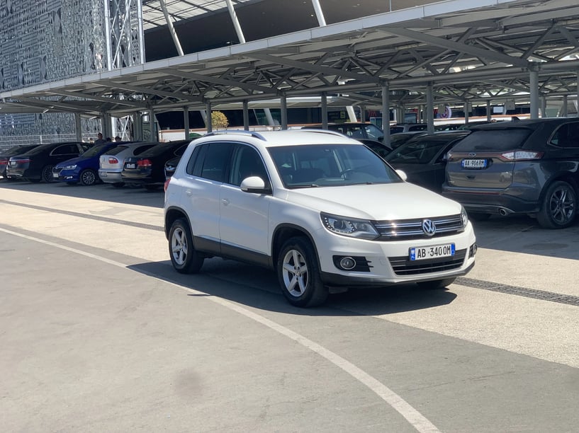 Rent a car in Tirana