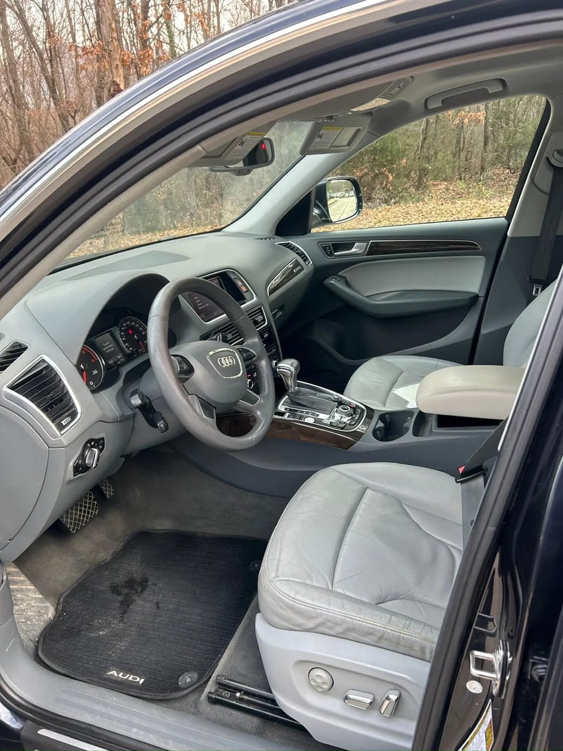 Rent a car in Tirana