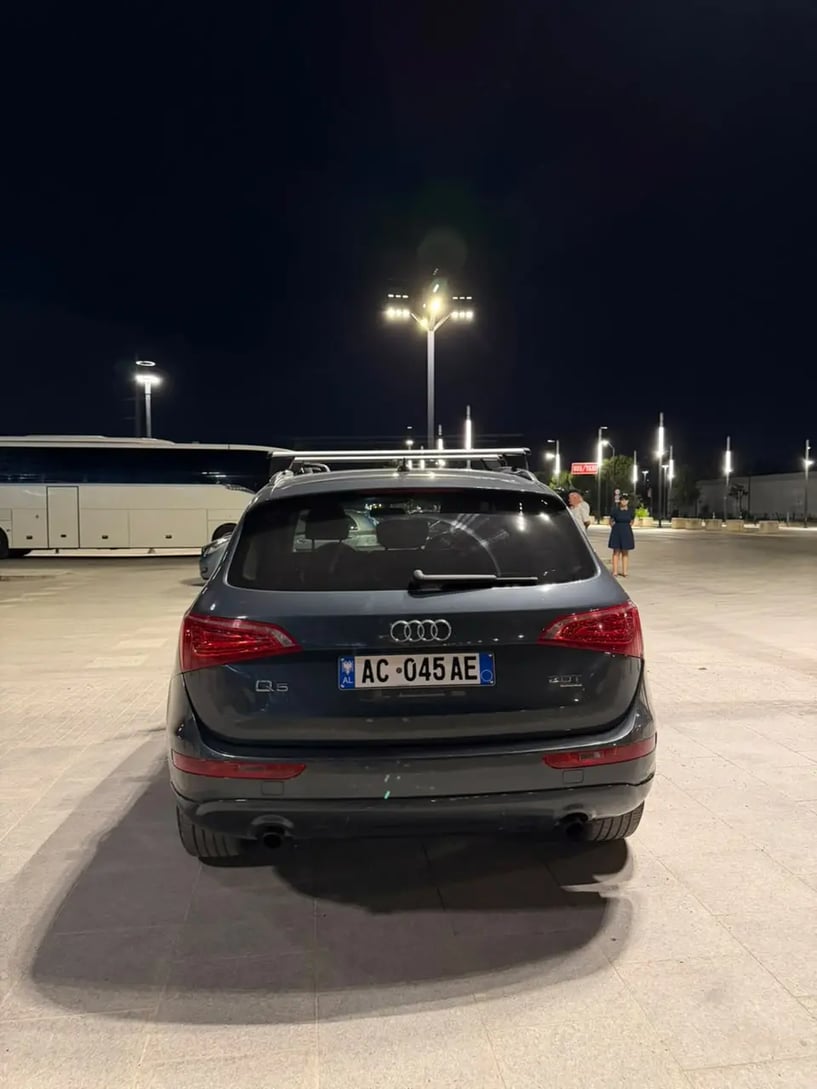 Rent a car in Tirana