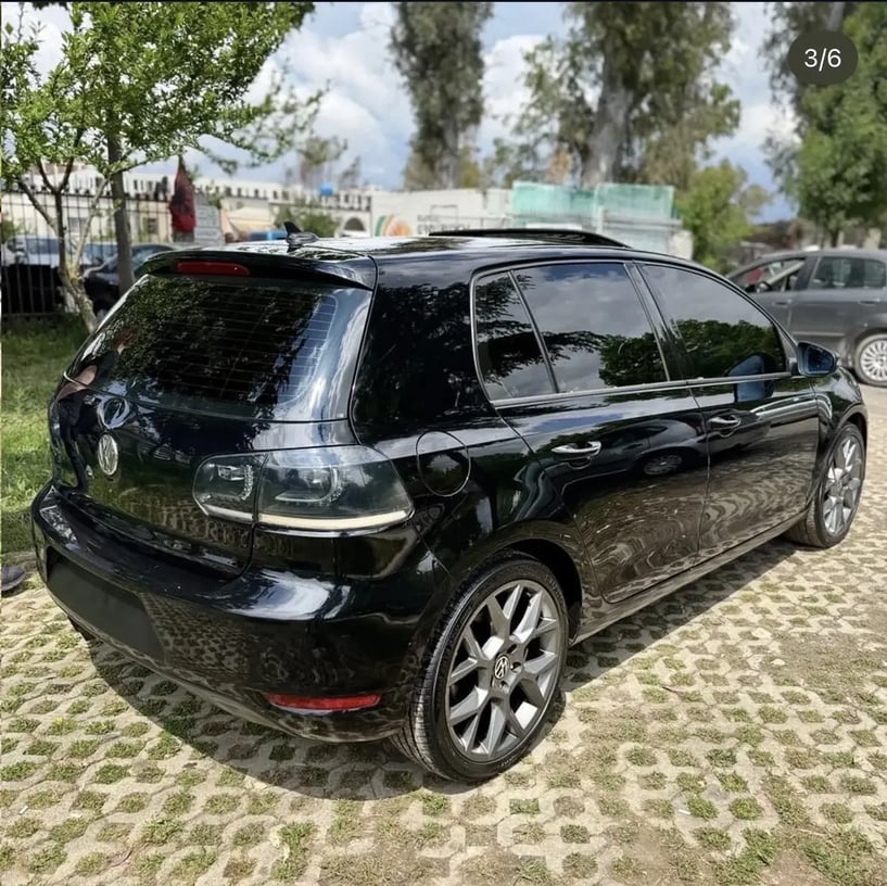 Rent a car in Tirana