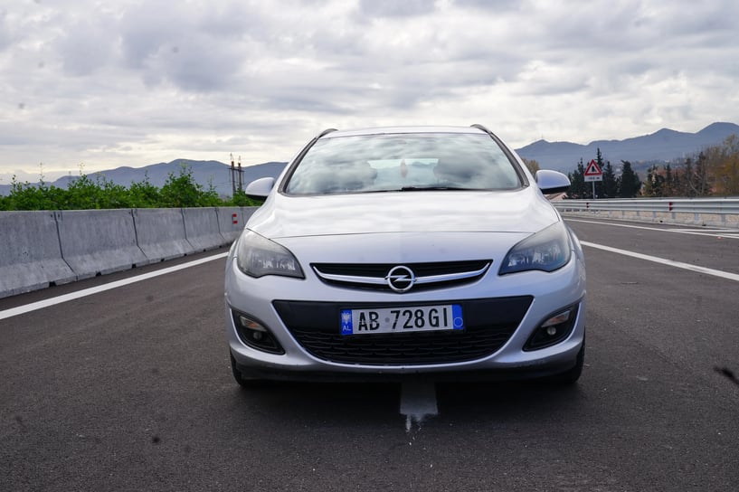 Auto mieten in Tirana