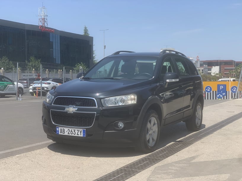 Rent a car in Tirana