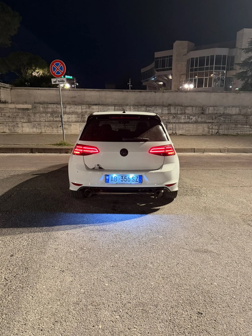 Auto mieten in Tirana