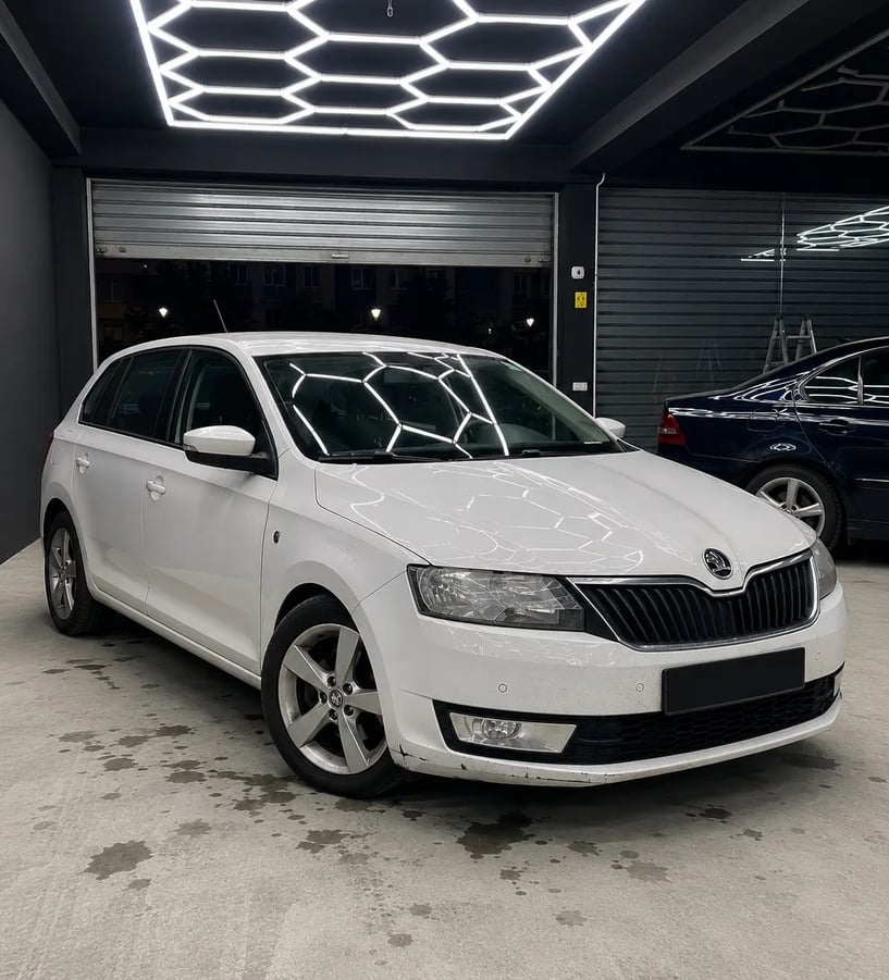 Rent a car in Tirana