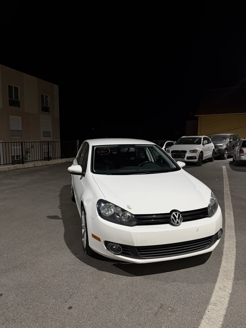 Rent a car in Tirana