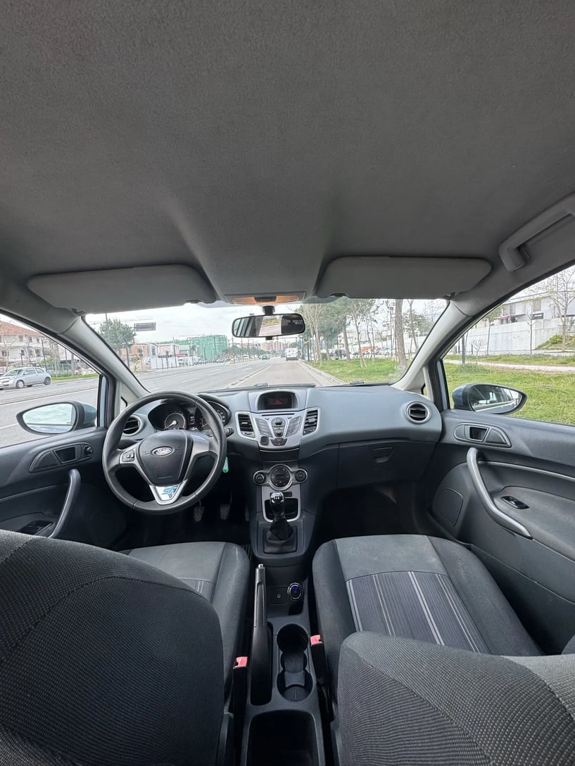 Rent a car in Tirana