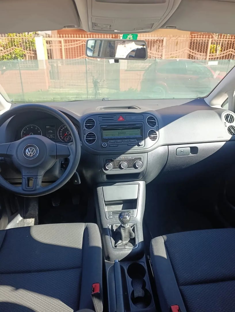 Rent a car in Tirana