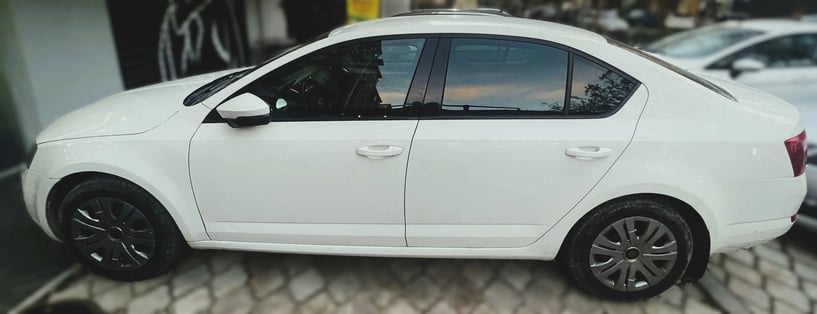Louer une voiture à Tirana