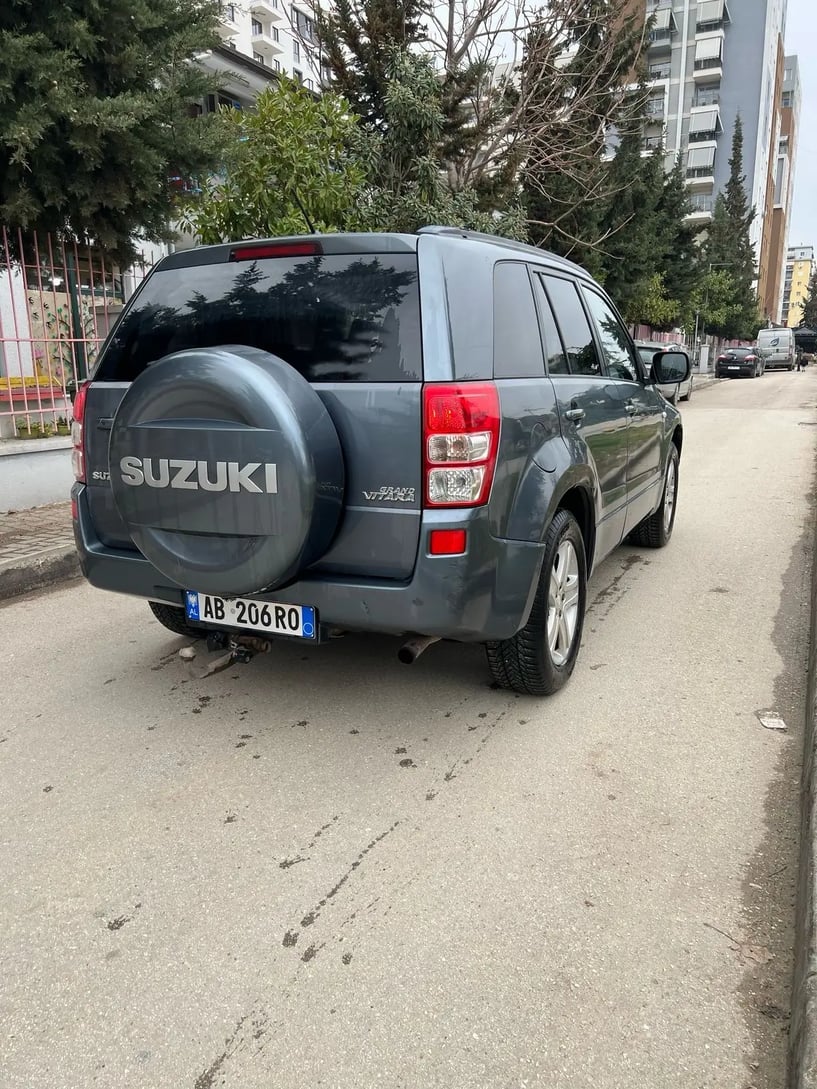 Rent a car in Tirana