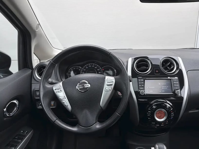 Rent a car in Tirana
