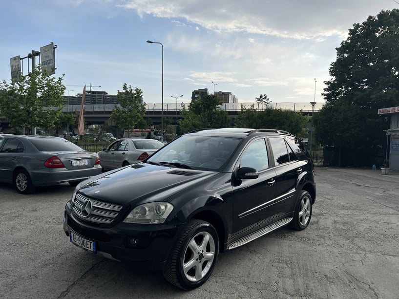 Rent a car in Tirana