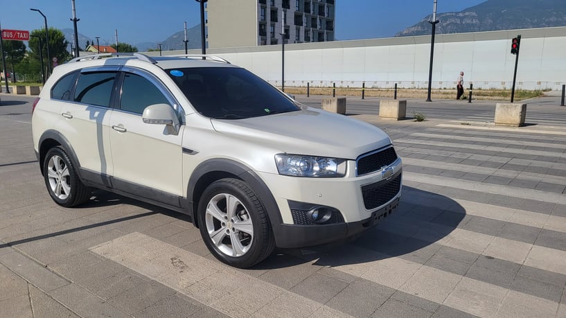 Rent a car in Tirana