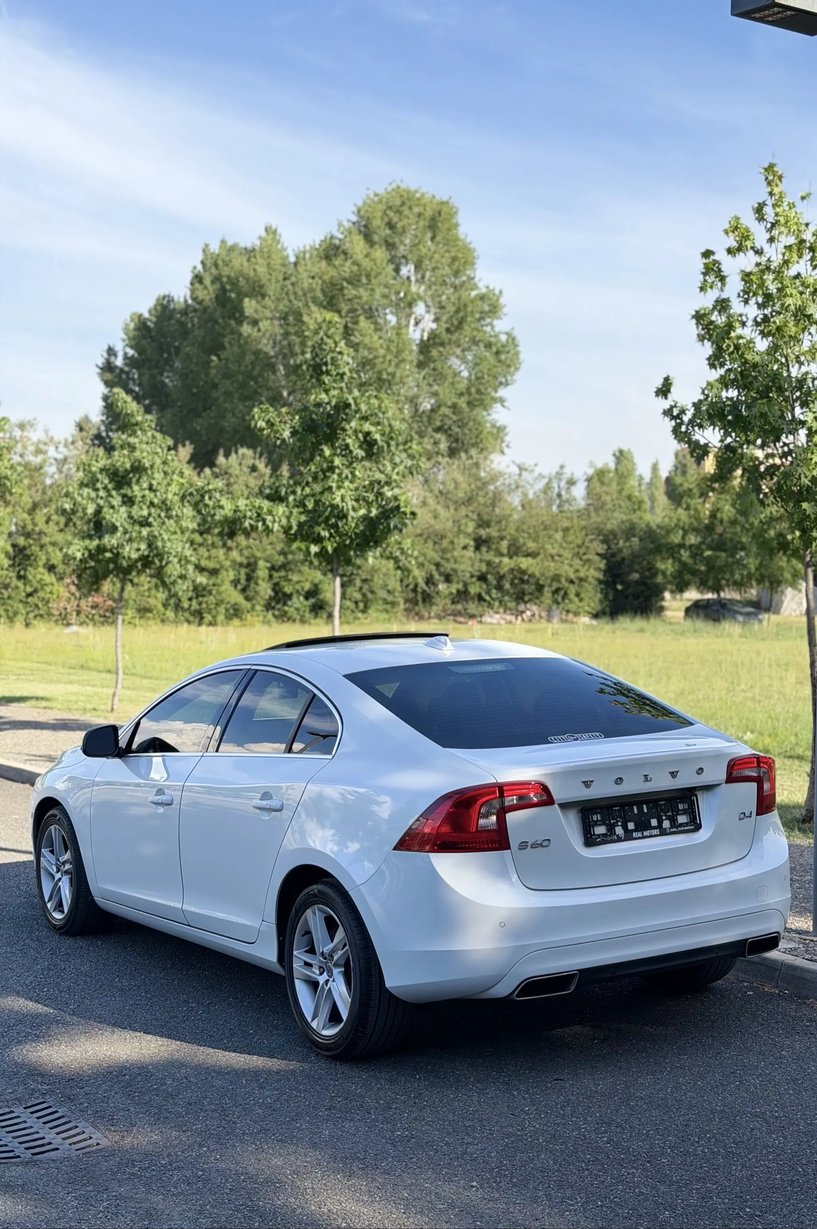 Louer une voiture à Tirana