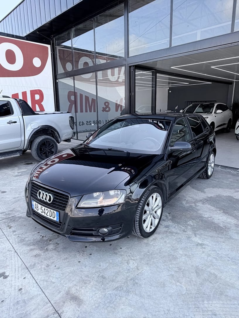 Louer une voiture à Tirana
