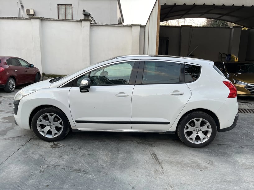 Louer une voiture à Tirana