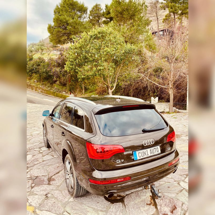 Noleggia un'auto a Shkodër