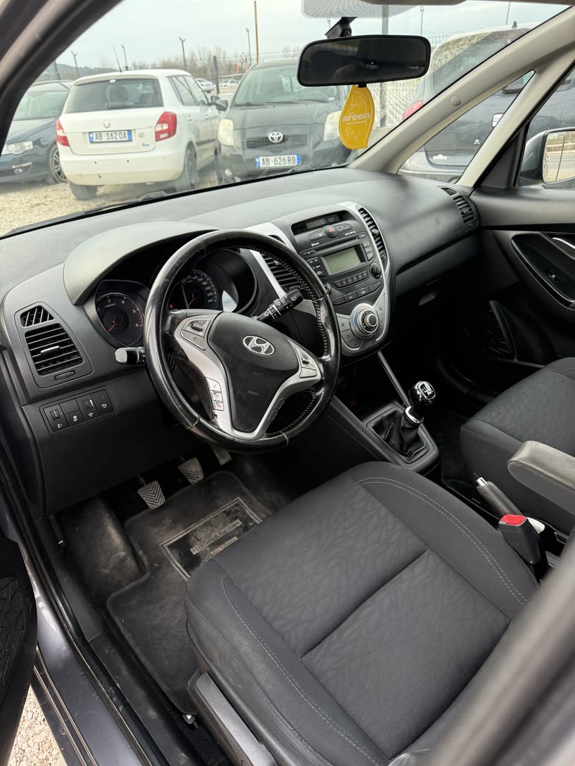 Rent a car in Tirana