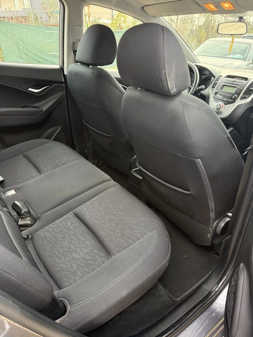 Rent a car in Tirana