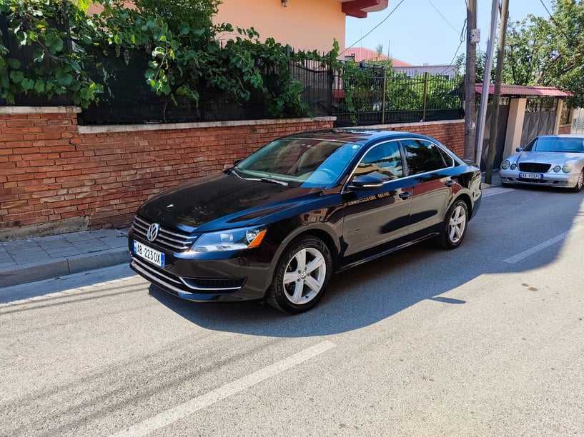 Louer une voiture à Tirana