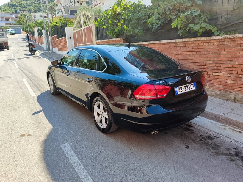 Louer une voiture à Tirana