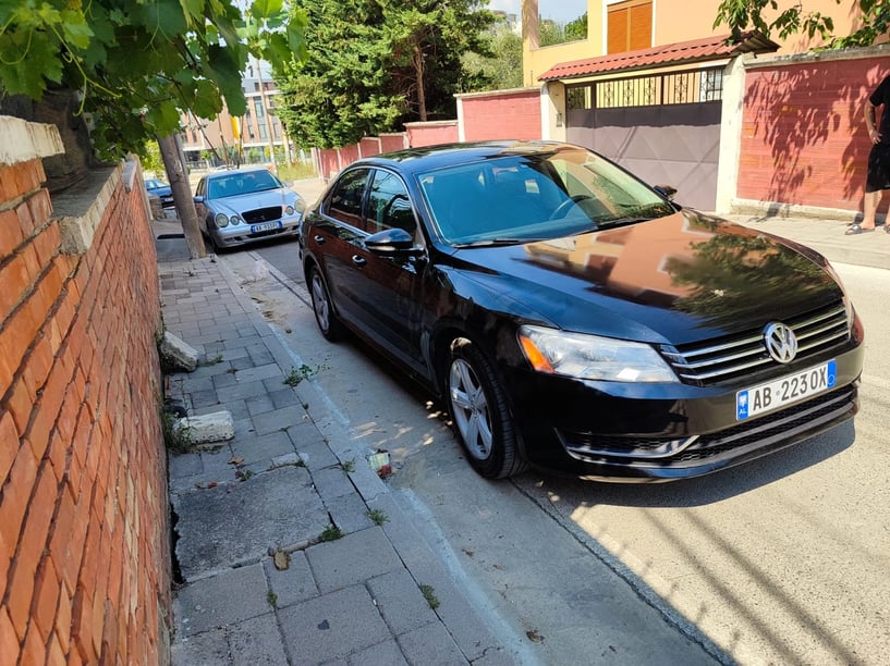 Louer une voiture à Tirana