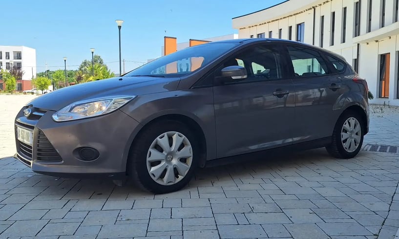 Rent a car in Tirana