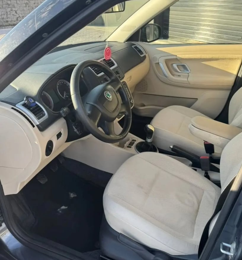 Rent a car in Tirana