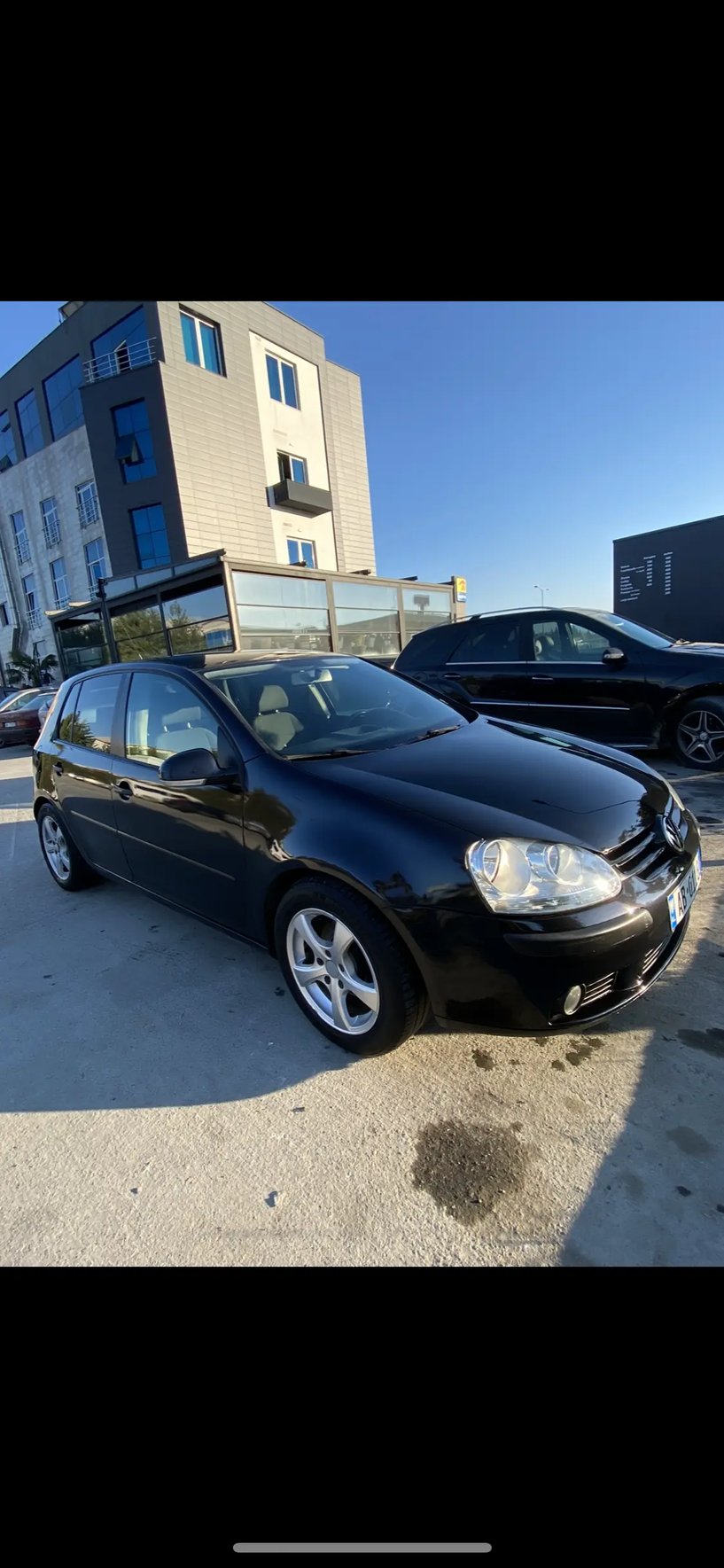 Wynajmij samochód w Tirana