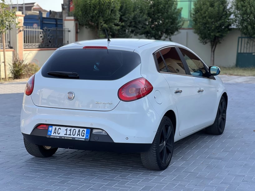 Alquila un coche en Durrës