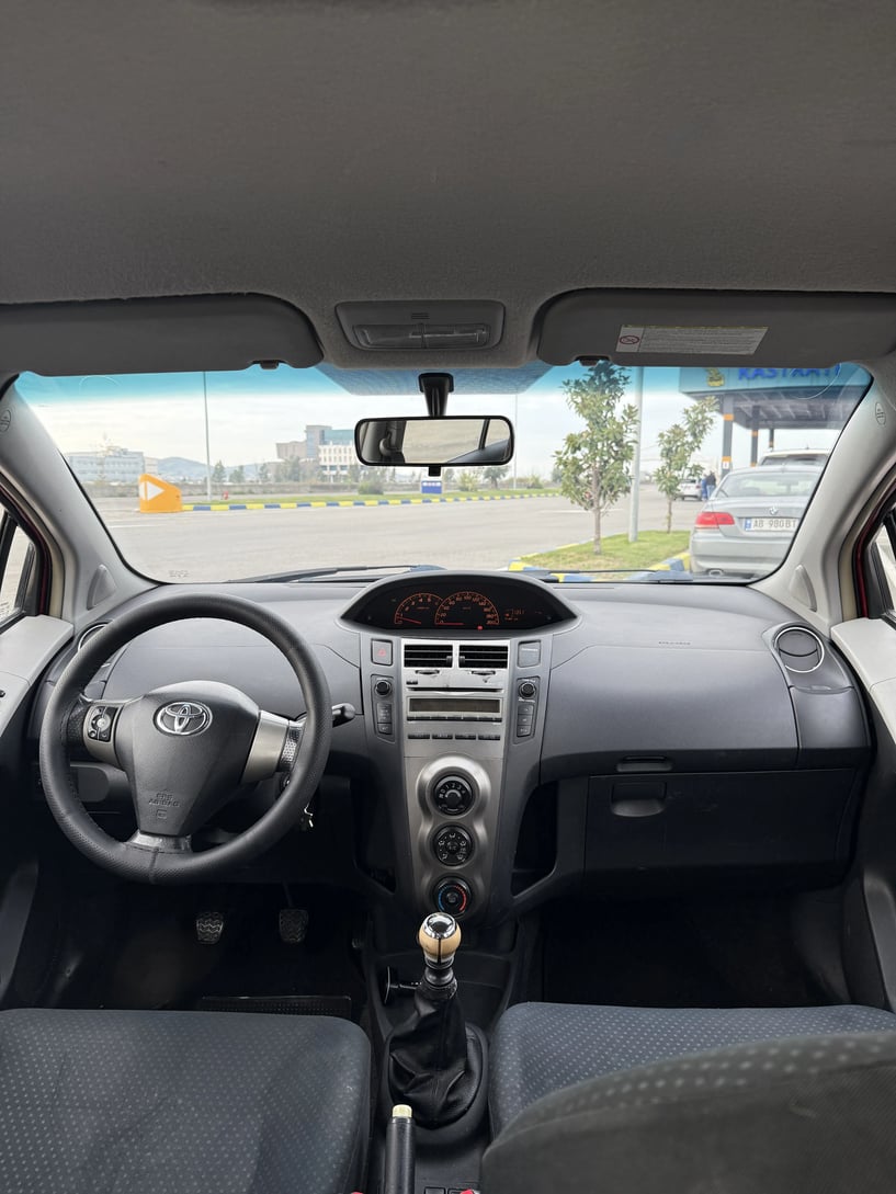 Noleggia un'auto a Durrës