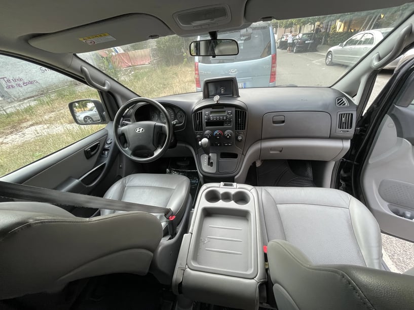 Wynajmij samochód w Tirana